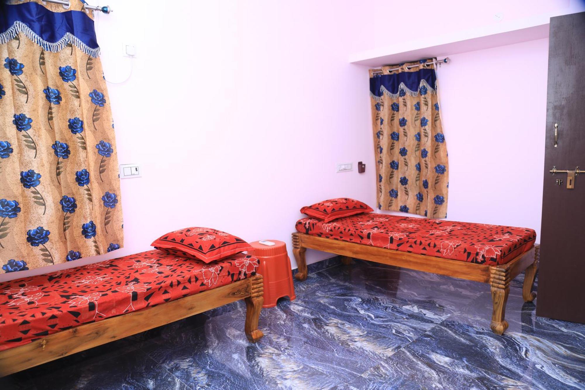 Unga Veedu Pay And Stay Tiruvannāmalai Buitenkant foto